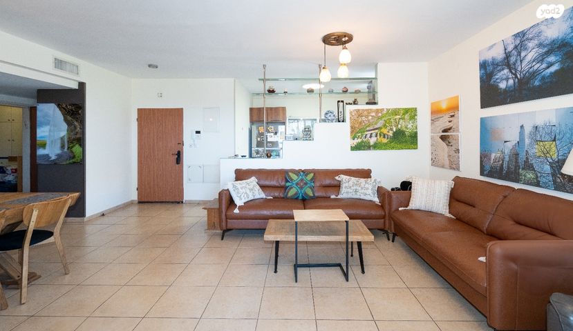 דירה, ראשונים, כפר סבא