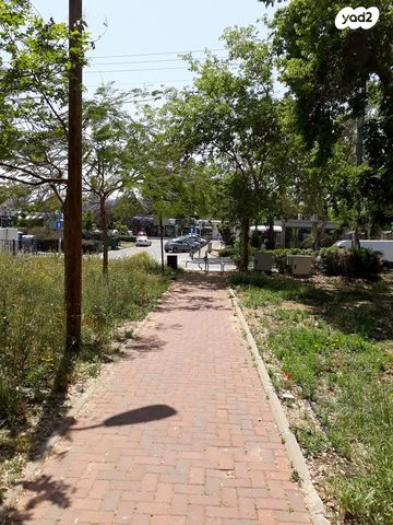 דו משפחתי, קהילת ורשה 2, הדר יוסף, תל אביב יפו