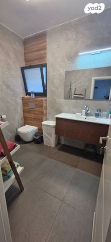 דו משפחתי, שדמה, הגליל, כרמיאל