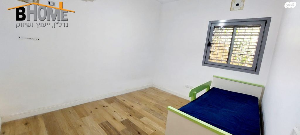 דירת גן, שדרות יצחק רבין 1, רמת אמיר, קדימה צורן