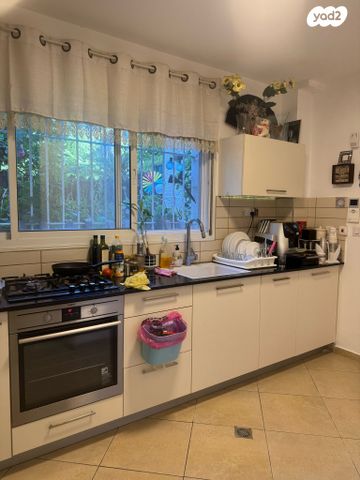 דירת גן, בית הכרם, רמת בית הכרם, ירושלים