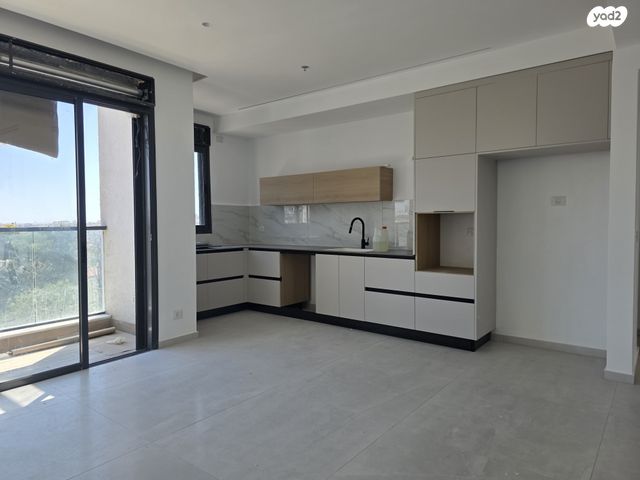 דירה, יוסף קלוזנר 3, רביבים, גני ראשון, ראשון לציון