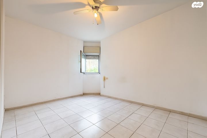 דירה, משה דיין 89, קרית רבין, חולון