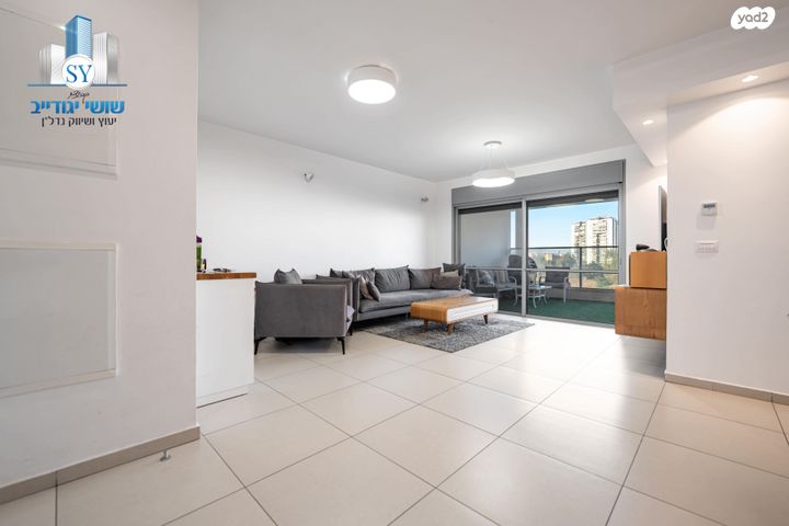 דירה, צמרות המושבה, באר יעקב