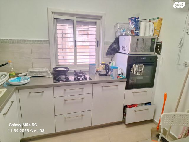 דירה, התחייה, כפר סבא