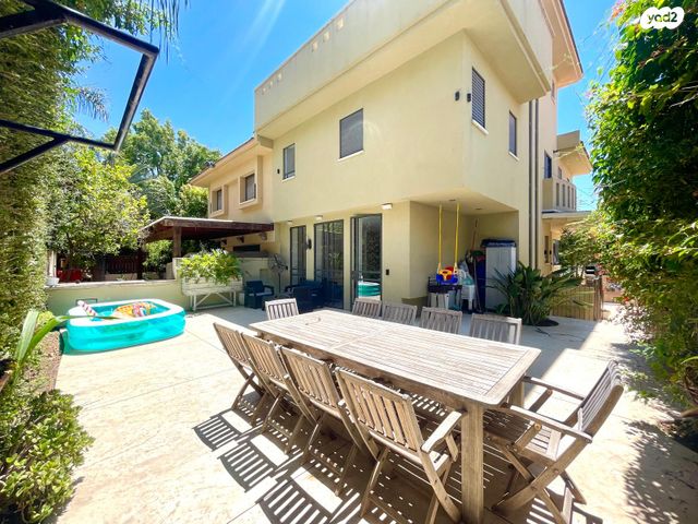 בית פרטי/ קוטג', פנחס מוקסיי 36, מקוב, רחובות