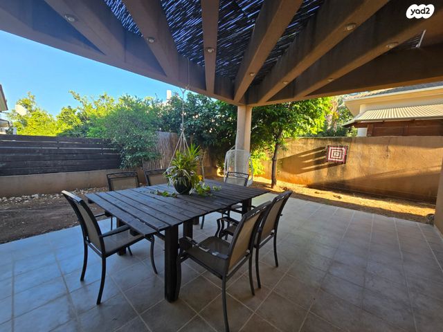 בית פרטי/ קוטג', האגוז, נווה ימין, נווה ימין