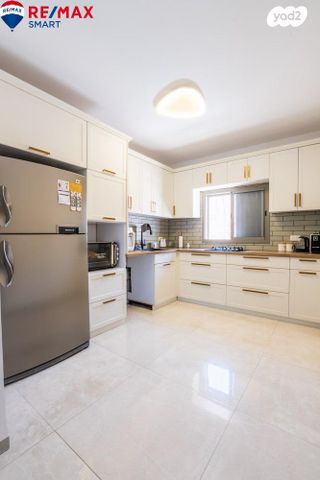 דירת גן, חפץ חיים, אברמסקי, קרית אתא