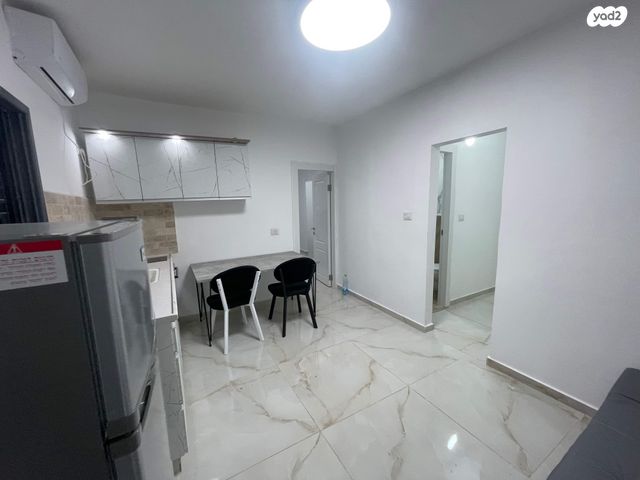 דירה, קיבוץ גלויות, אפרידר, אשקלון