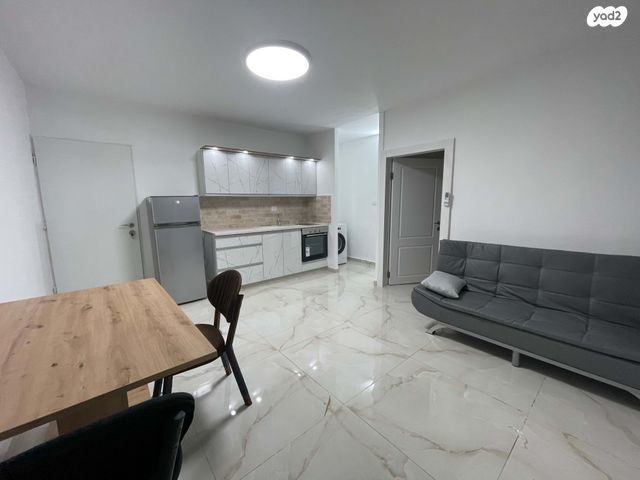 דירה, קיבוץ גלויות, אפרידר, אשקלון