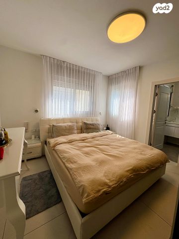 דירה, נתניה