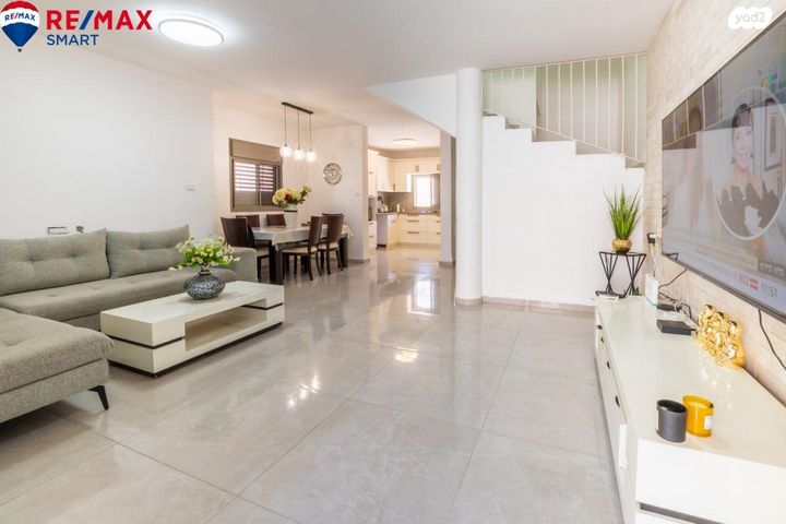 דירת גן, חפץ חיים, אברמסקי, קרית אתא