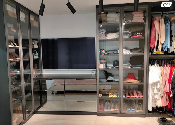 בית פרטי/ קוטג', הרב יצחק שמידמן, הר שלום, בני ברק