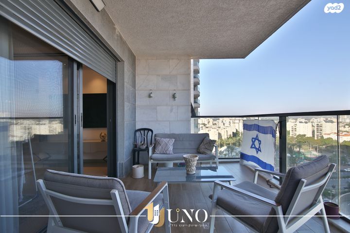 דירה, עפרה חזה 4, משכנות האומנים, קרית מוצקין