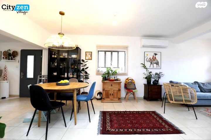 דו משפחתי, אבן יהודה