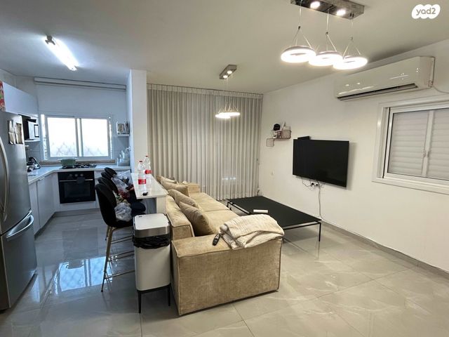 דירה, אבן עזרא 7, נאות רחל, חולון