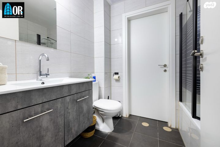 דירה, שדרות הרב משה שמואל שפירא, פארק המושבה, באר יעקב