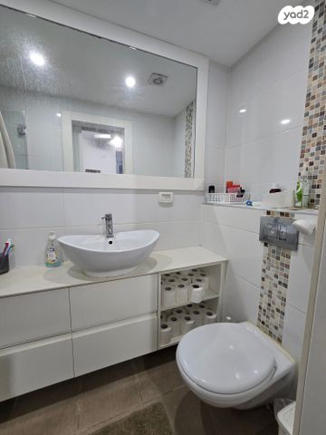 דירת גן, אמה טאובר פרידמן, הרצליה הירוקה, נווה עובד, הרצליה