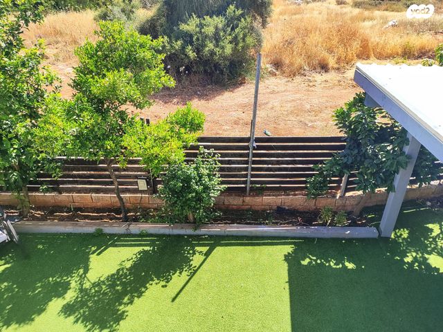 דו משפחתי, דן, כפיר יוסף, אלפי מנשה