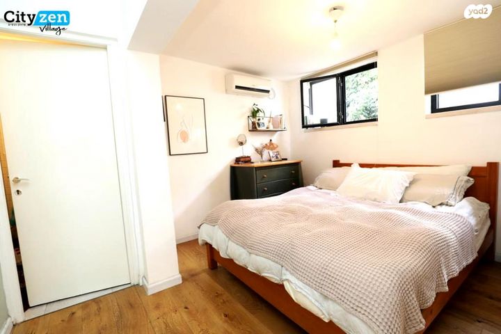 דו משפחתי, אבן יהודה