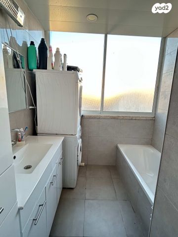 דירה, אבן עזרא 7, נאות רחל, חולון