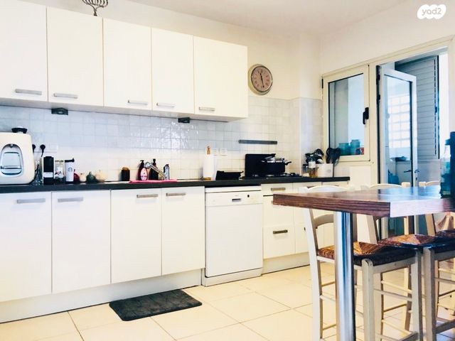 דירה, שטח 9, גבעתיים