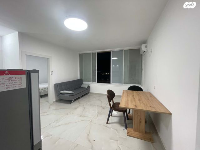 קיבוץ גלויות 