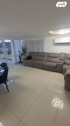 דירת גן, קרית מנחם בגין, נתיבות