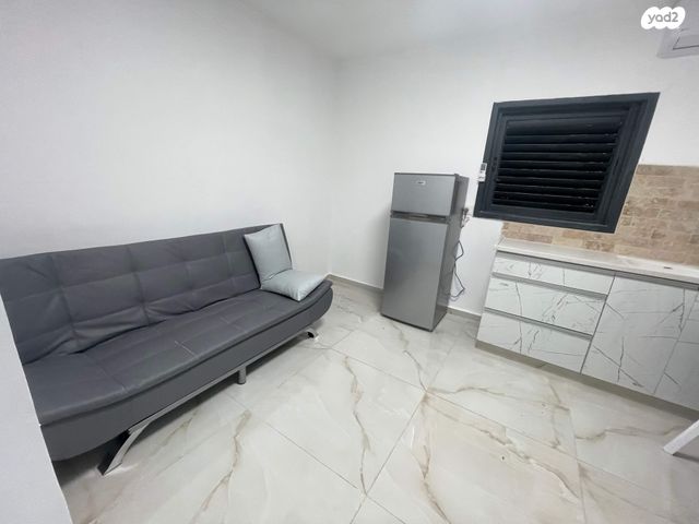 דירה, קיבוץ גלויות, אפרידר, אשקלון