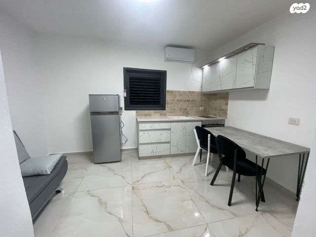 דירה, קיבוץ גלויות, אפרידר, אשקלון