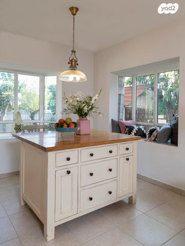 בית פרטי/ קוטג', מרכז הישוב, גני תקווה