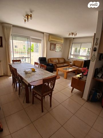 דירה, האלוף יוחאי בן נון, בית הכרם, רמת בית הכרם, ירושלים