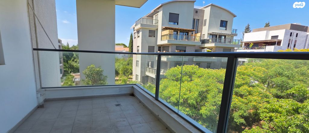 דירה, הרצל, מרכז, כפר סבא