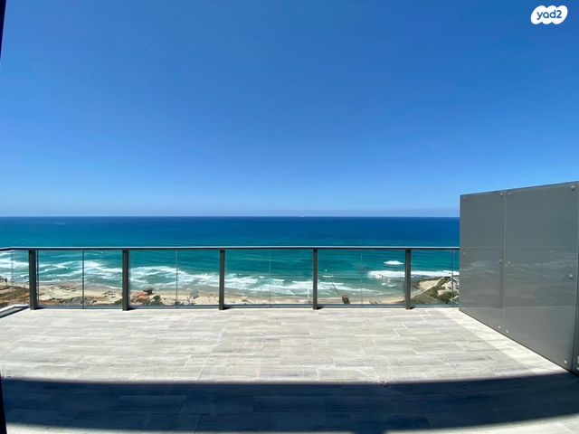 דירה, שדרות רחבעם זאבי 15, גבעת אולגה, חדרה