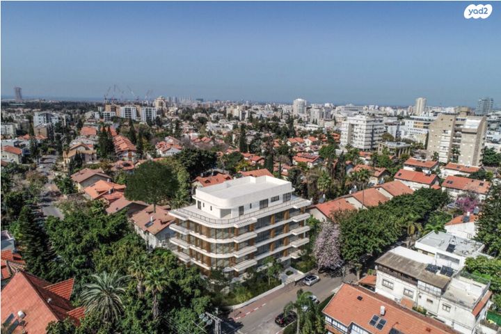 דירת גן, הרצליה הצעירה, הרצליה