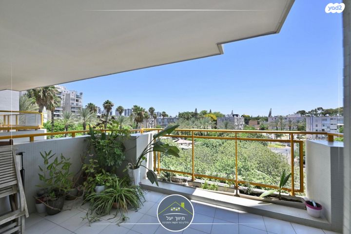 דירה, הרמה, גבעת סביון, גני תקווה