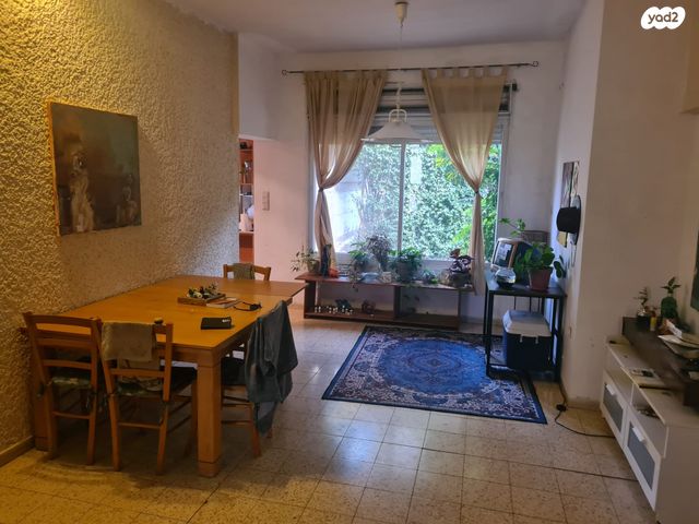 מגרשים, פרדס חנה כרכור