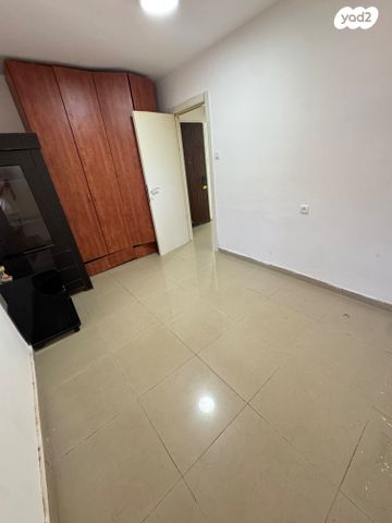 דירה, דרך דוד בן גוריון, מלכי ישראל, דימונה