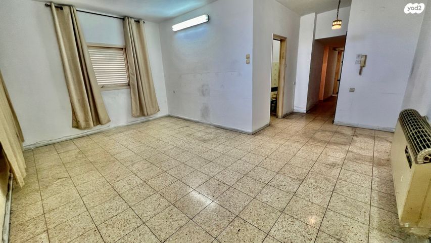 דירה, יוסף ברץ, נאות רחל, חולון