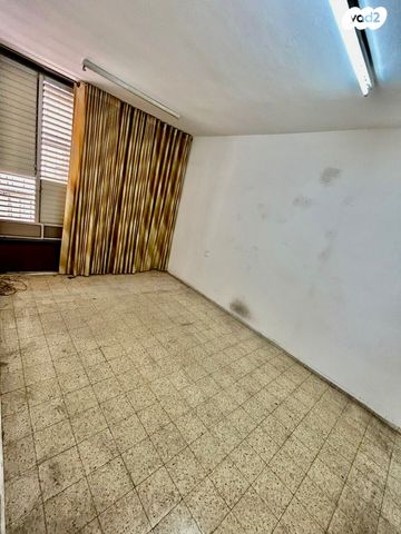 דירה, יוסף ברץ, נאות רחל, חולון