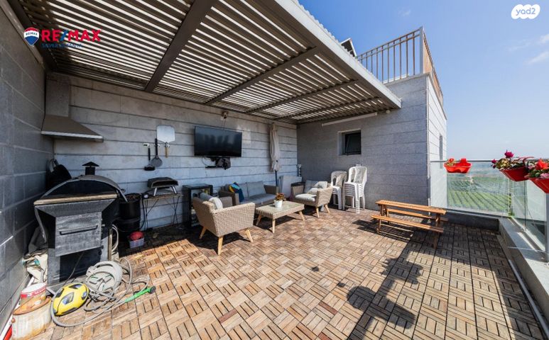 גג/ פנטהאוז, שדרות טום לנטוס, קרית השרון, נתניה