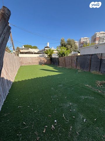 פטריה 
