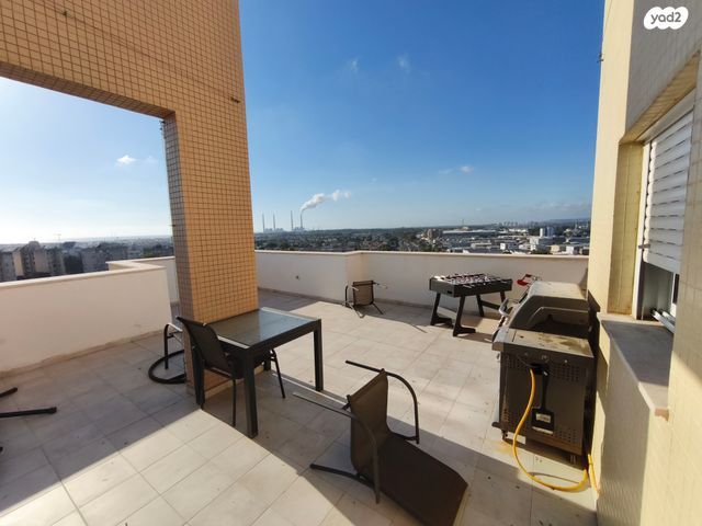 גג/ פנטהאוז