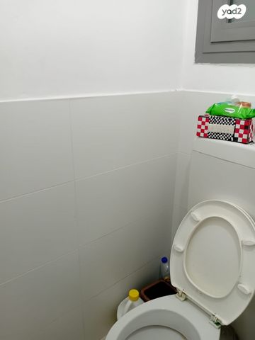 דירה, ישראל בן ציון 16, דרום מערב ותיק, בת ים