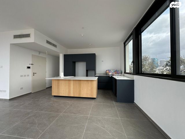 גג/ פנטהאוז, אחד העם, לב תל אביב, לב העיר צפון, תל אביב יפו