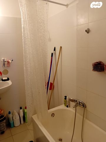 דירה, ישראל בן ציון 16, דרום מערב ותיק, בת ים