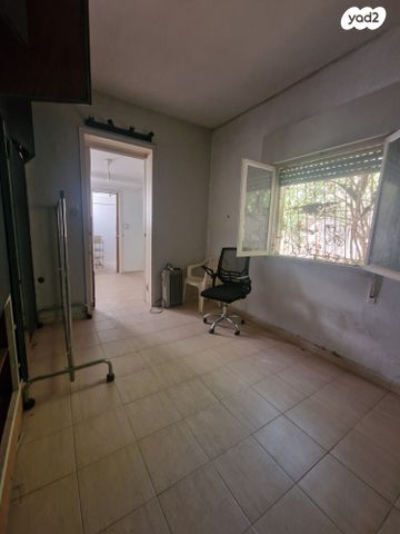 דירת גן, חורגין, תל יהודה, רמת גן