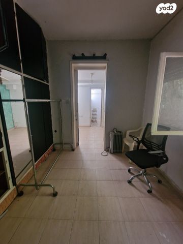 דירת גן, חורגין, תל יהודה, רמת גן