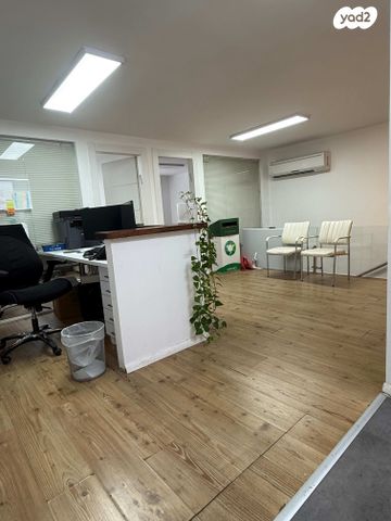 משרדים, יגאל אלון 159, נחלת יצחק, תל אביב יפו