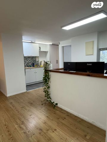 משרדים, יגאל אלון 159, נחלת יצחק, תל אביב יפו